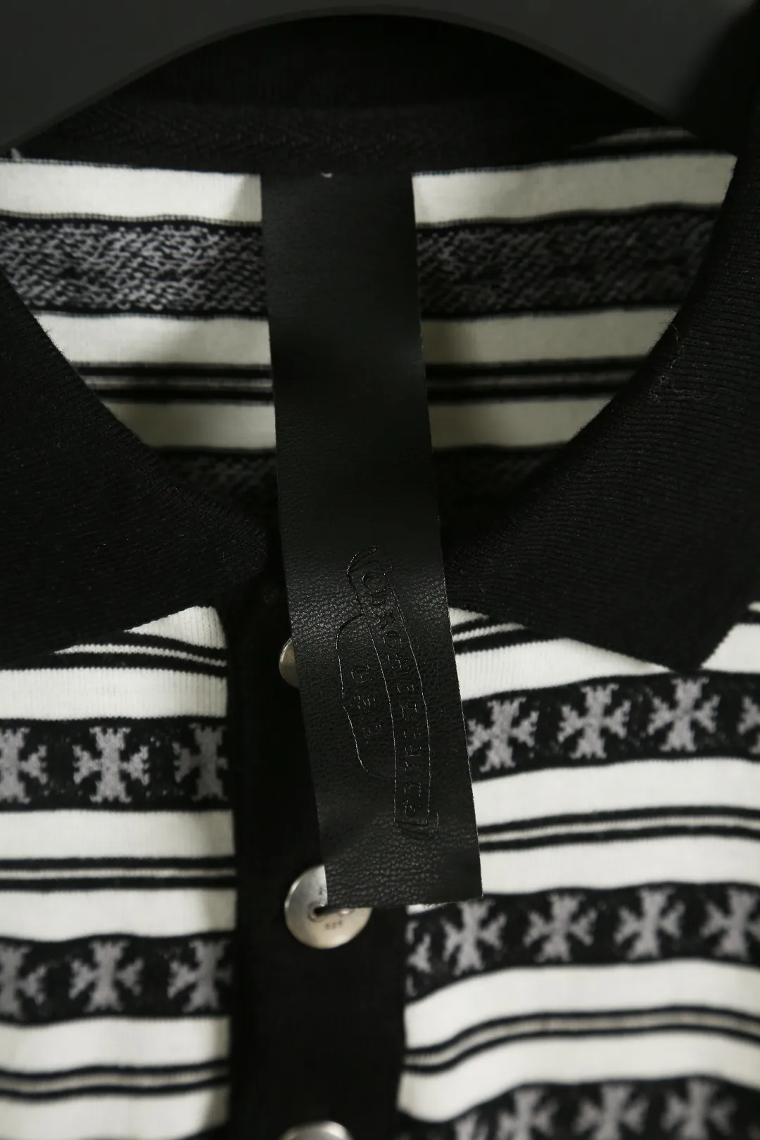P210 Actual photo [Popular item] Code: 25020# Color: Black/Pink/Blue Size: S to - CH Croix heart niche design cross jacquard striped long sleeves brings striped Polo to Next Levels. Loose fit. Same style for men and women. Lazy and casual. Street style. Three colors. Customized style.